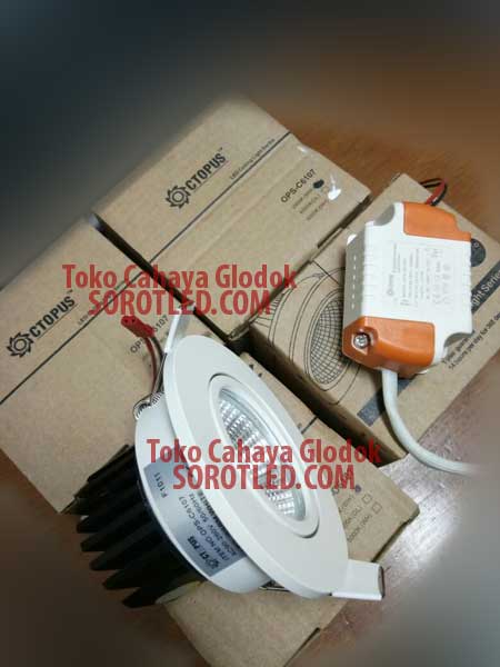 Lampu Merk Octopus Downlight 7watt 2950K