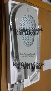Lampu PJU LED Solar Cell 50watt All in One Ekonomis