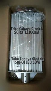 Lampu Jalan Umum LED 112watt Durability
